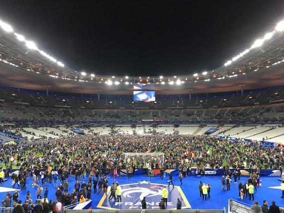 巴黎發生槍擊爆炸