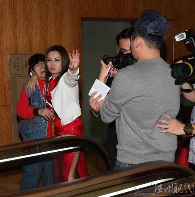 男星結婚遭鬧場