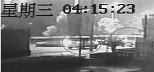 少女街邊產子后遺棄