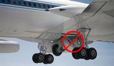 法航起落架現男尸