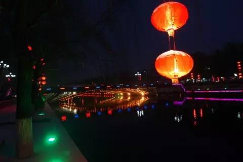 富豪讓兒子去農村體驗貧窮