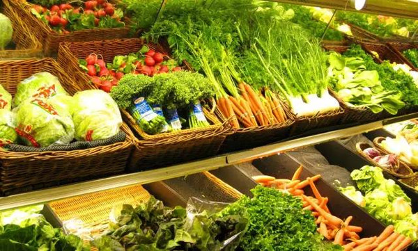 富豪讓兒子去農村體驗貧窮