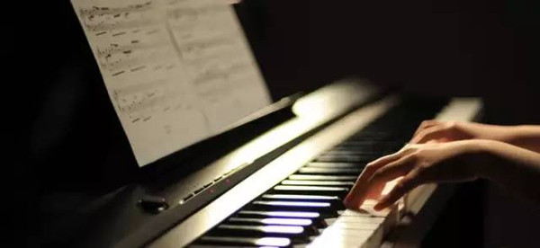 富豪讓兒子去農村體驗貧窮