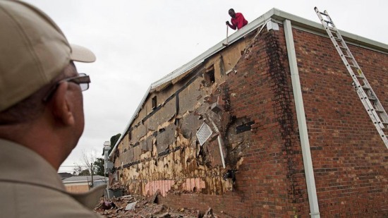 美國(guó)遭遇龍卷風(fēng)襲擊