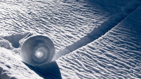 驚現雪卷奇觀