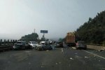 重慶繞城高速38輛車連環(huán)相撞車禍 造成2人死亡13人受