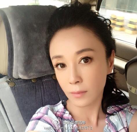 傅藝偉涉毒被抓