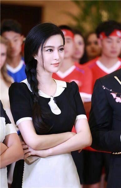 范冰冰女仆裝驚艷