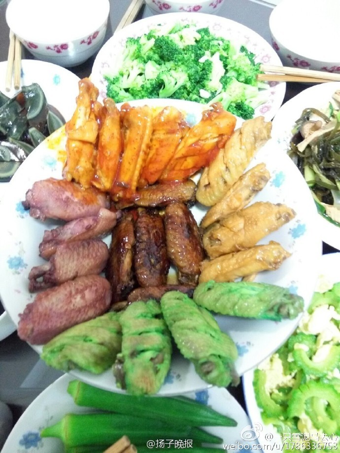 網友發明五彩雞翅