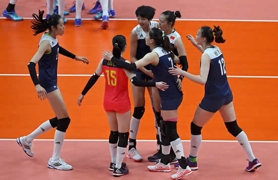 中國(guó)女排進(jìn)決賽
