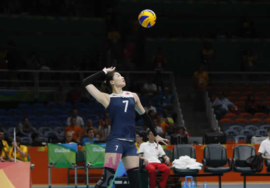 中國(guó)女排進(jìn)決賽
