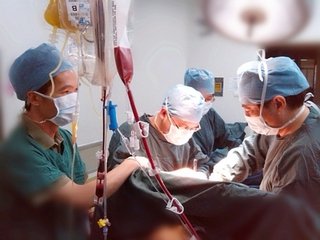 男子肝臟成豆腐渣