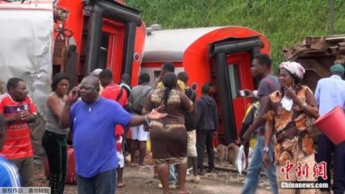喀麥隆火車出軌致55人死數百人傷 或因超載引發