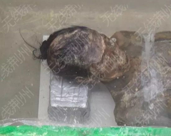 古墓現500年女尸