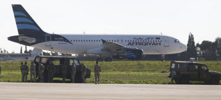 載118人客機(jī)遭劫持