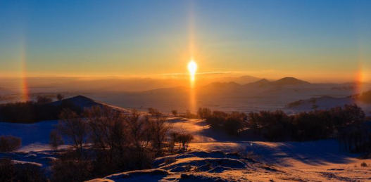 內(nèi)蒙古草原出現(xiàn)幻日奇觀