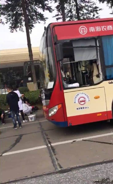 佛山公交發生爆炸 嫌犯已落網