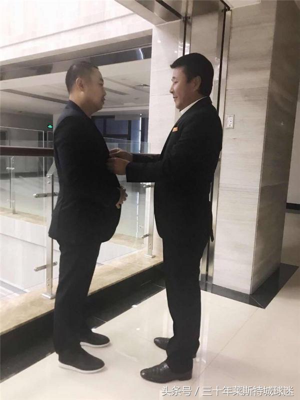 劉國(guó)梁下海經(jīng)商