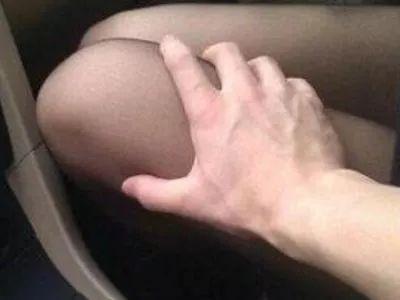 女學員遭教練掐腿