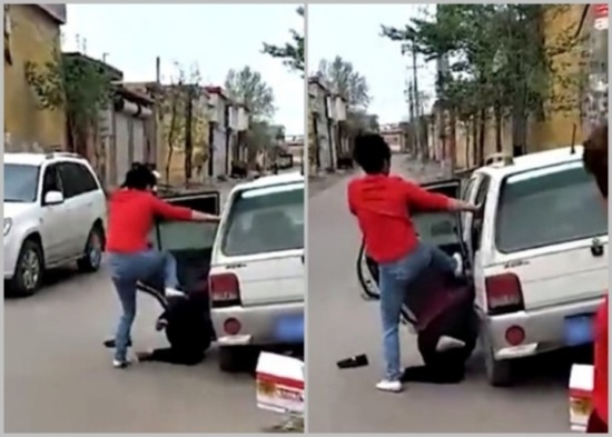 女子當街腳踹養母