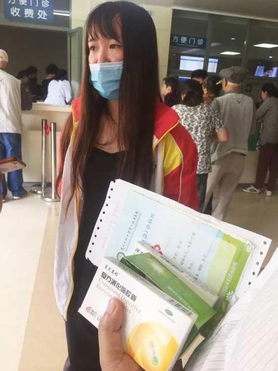 遲到罰吃10桶泡面