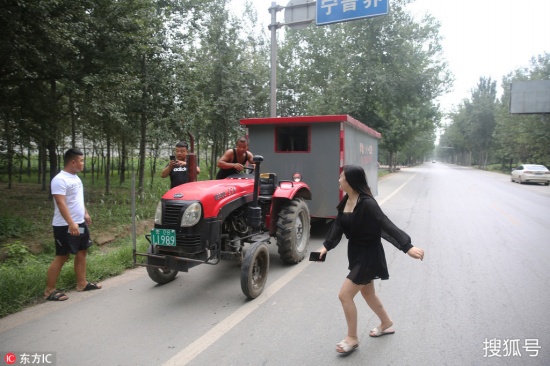 開拖拉機窮游7省