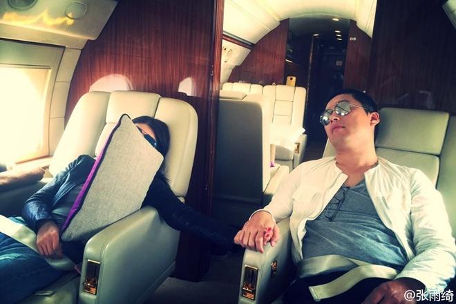 張雨綺離婚了,龍鳳胎孩子還不到1周歲