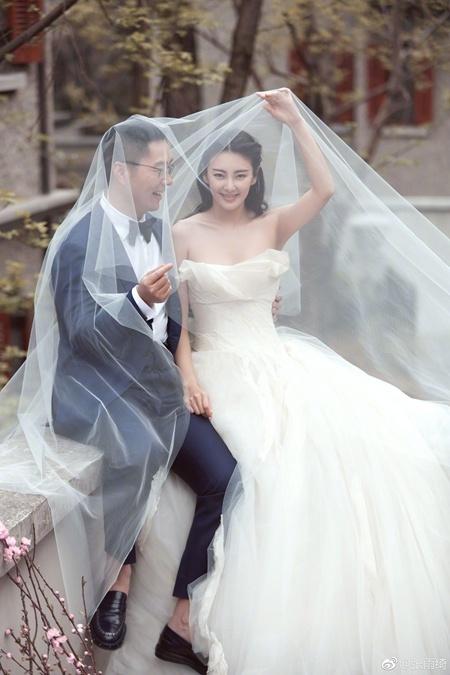 張雨綺離婚了,龍鳳胎孩子還不到1周歲