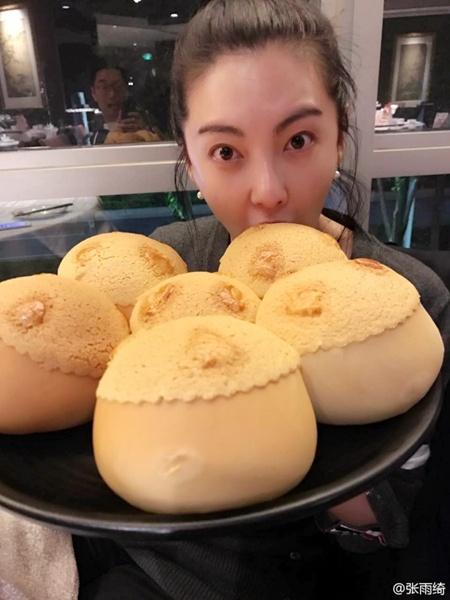 張雨綺離婚了,龍鳳胎孩子還不到1周歲