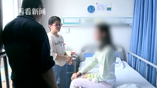 女生為慶祝自拍成重傷