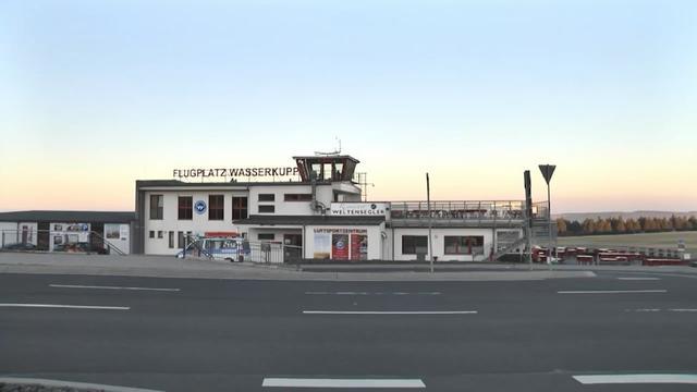 德國飛機開進人群造成3人死亡5人受傷