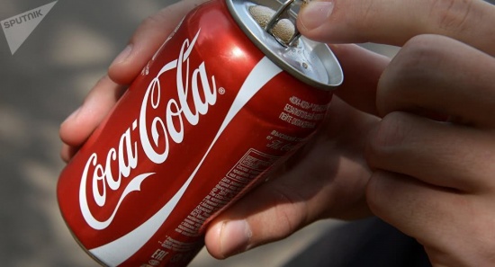 給孩子喝可樂判刑