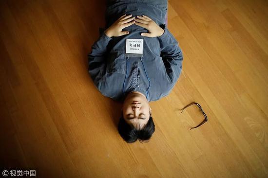 花錢蹲監(jiān)獄放松