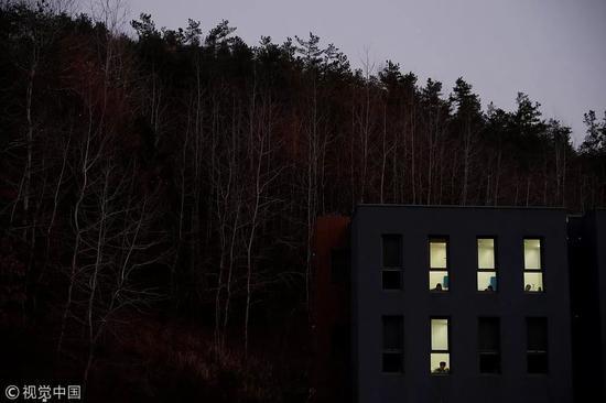 花錢蹲監(jiān)獄放松