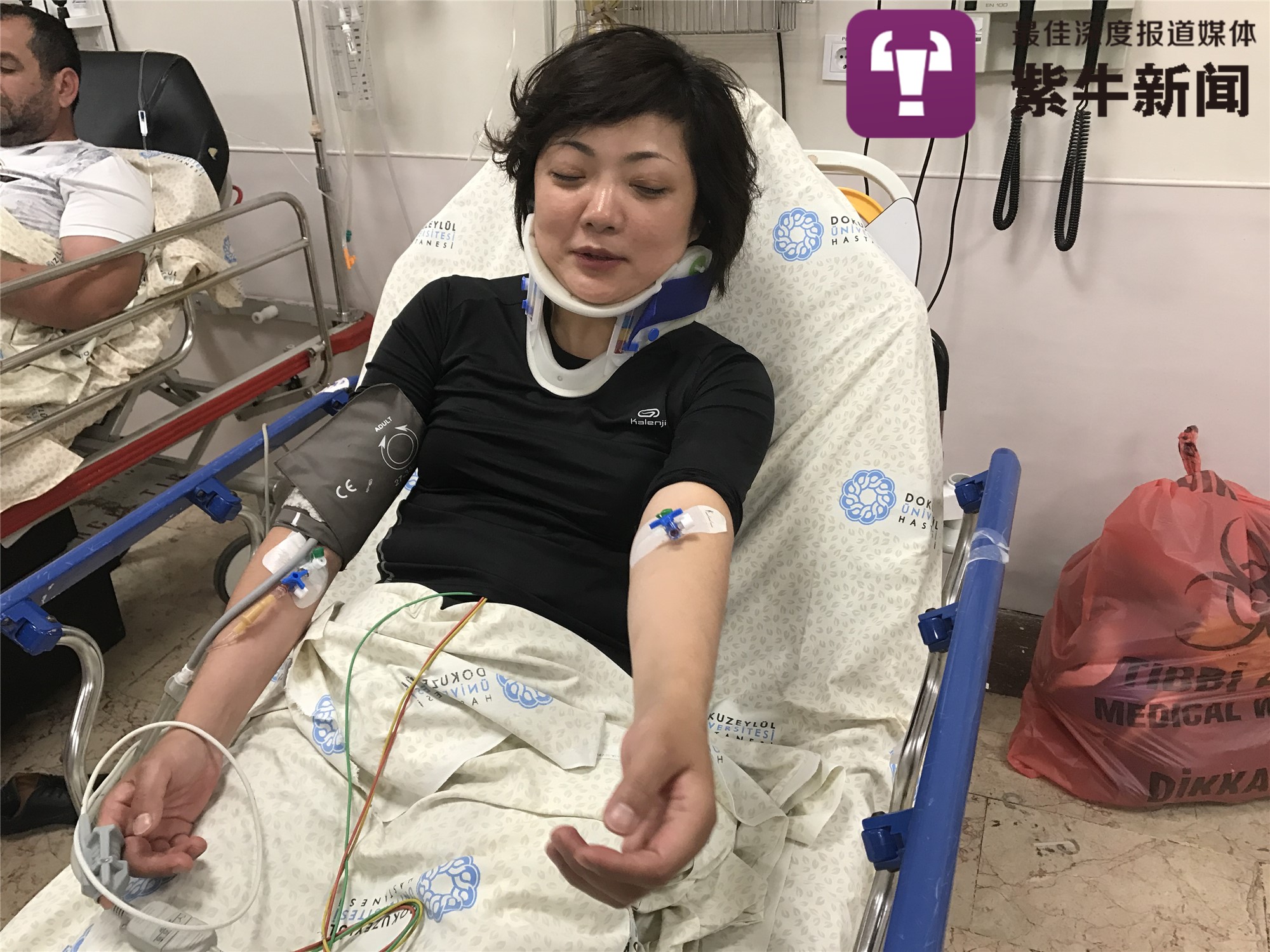 騎車穿25國看女兒