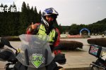 騎車穿25國看女兒 南京李春輝