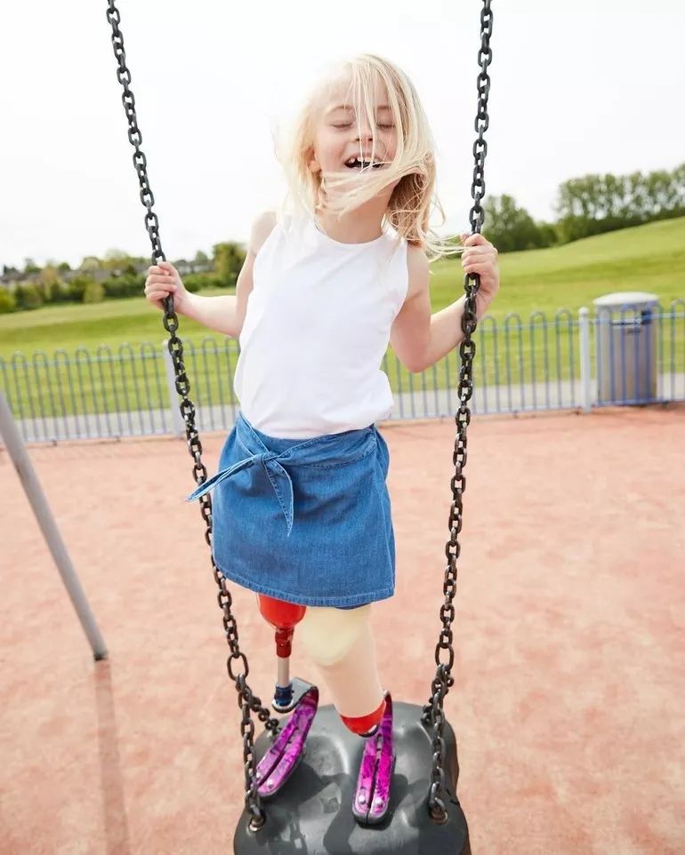 截肢仙女紅遍全球