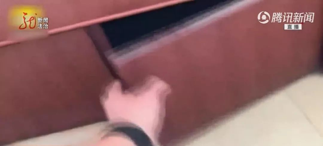 床下現隔壁女鄰居