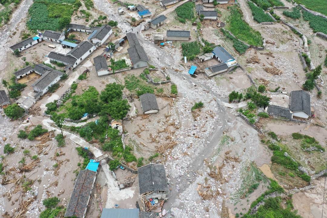 彝海鎮暴雨后發生洪澇災害