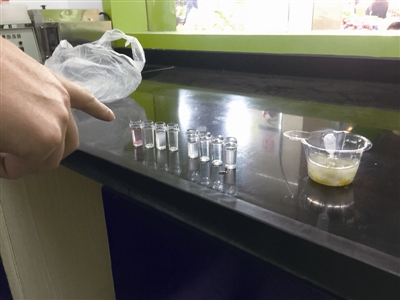 市場(chǎng)內(nèi)的鮮活蝦姑體內(nèi)未檢測(cè)出有害物質(zhì)