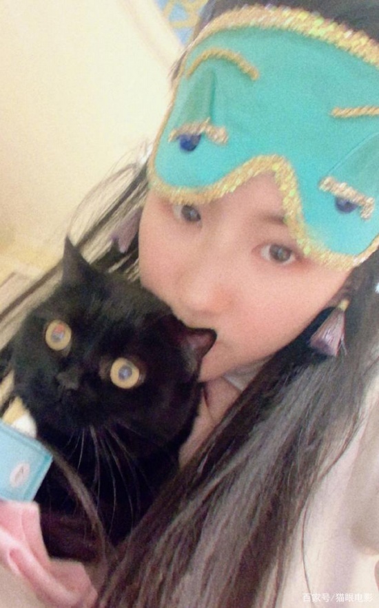 劉亦菲cos奧黛麗赫本