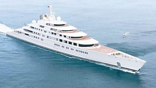 索姆尼爾號游艇建成后的構想圖，包括共享區域的多種娛樂設施。