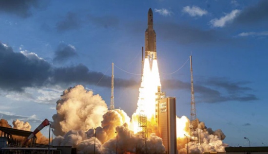 世界上第一顆商業(yè)可重新編程衛(wèi)星發(fā)射到太空