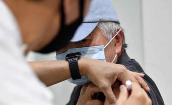 悉尼在德爾塔高風(fēng)險(xiǎn)郊區(qū)接種疫苗