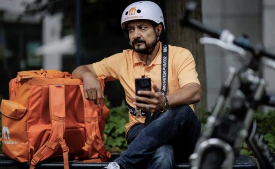 阿富汗前部長(zhǎng)在德國(guó)送外賣(mài)畫(huà)面曝光