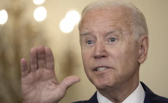 喬拜登吹牛說,美國從阿富汗空運超過120000 人“非常成功”