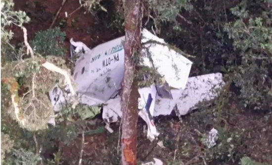 印尼貨運飛機墜毀3人失蹤