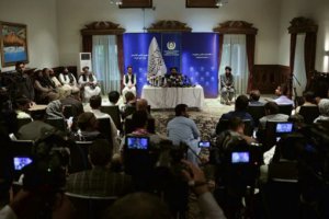 巴基斯坦外長在喀布爾會見塔利班政府