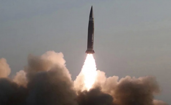 朝鮮向東部海域發射不明飛行物