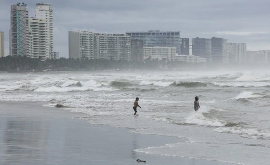 颶風(fēng)里克登陸墨西哥太平洋海岸